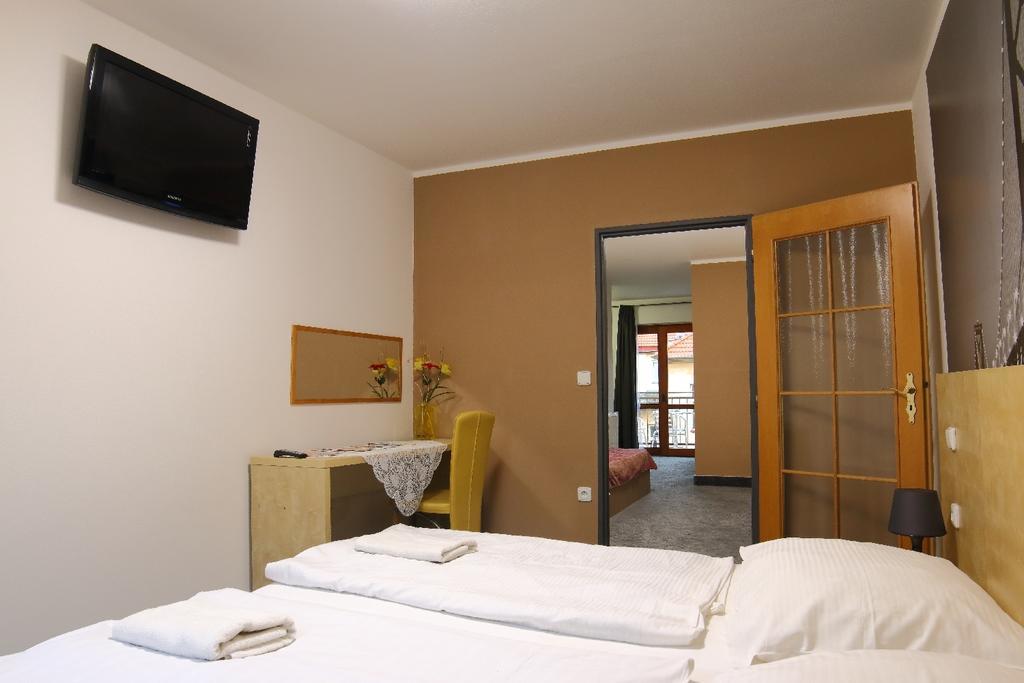 Andel Apartmany Prag Exteriör bild