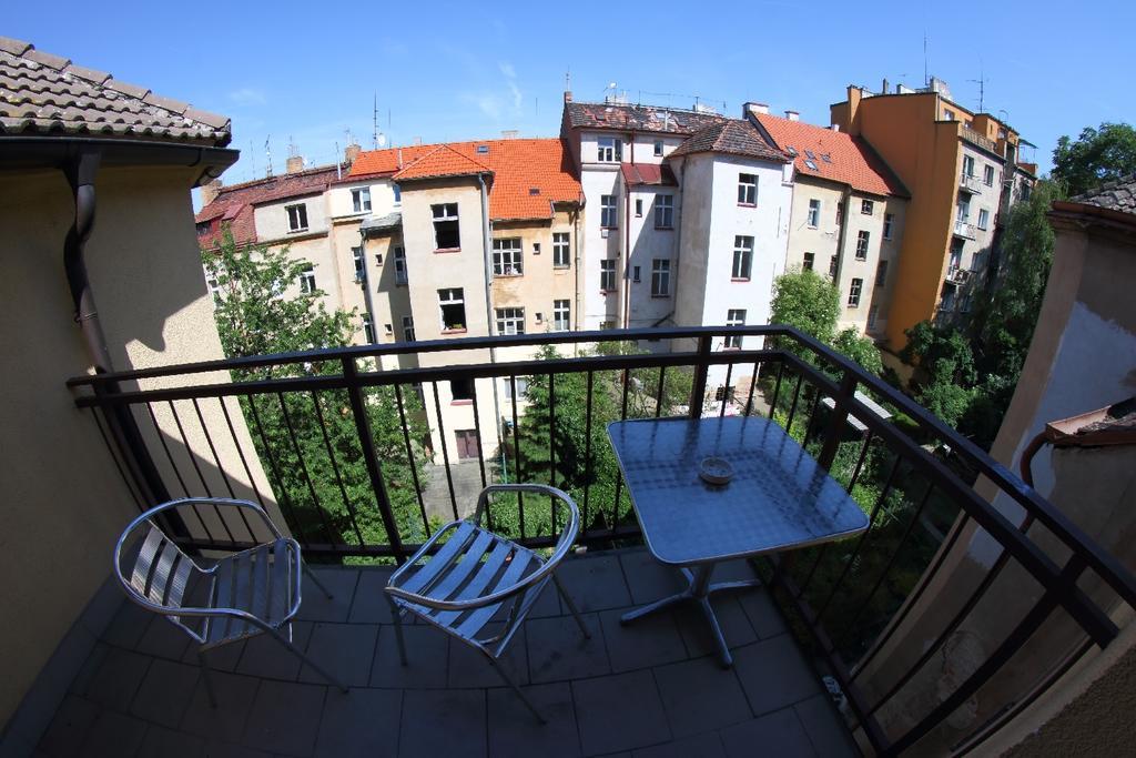 Andel Apartmany Prag Exteriör bild